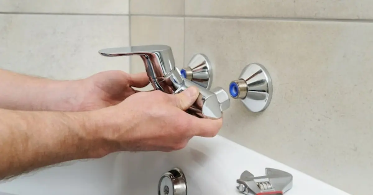 how to repair sink faucet