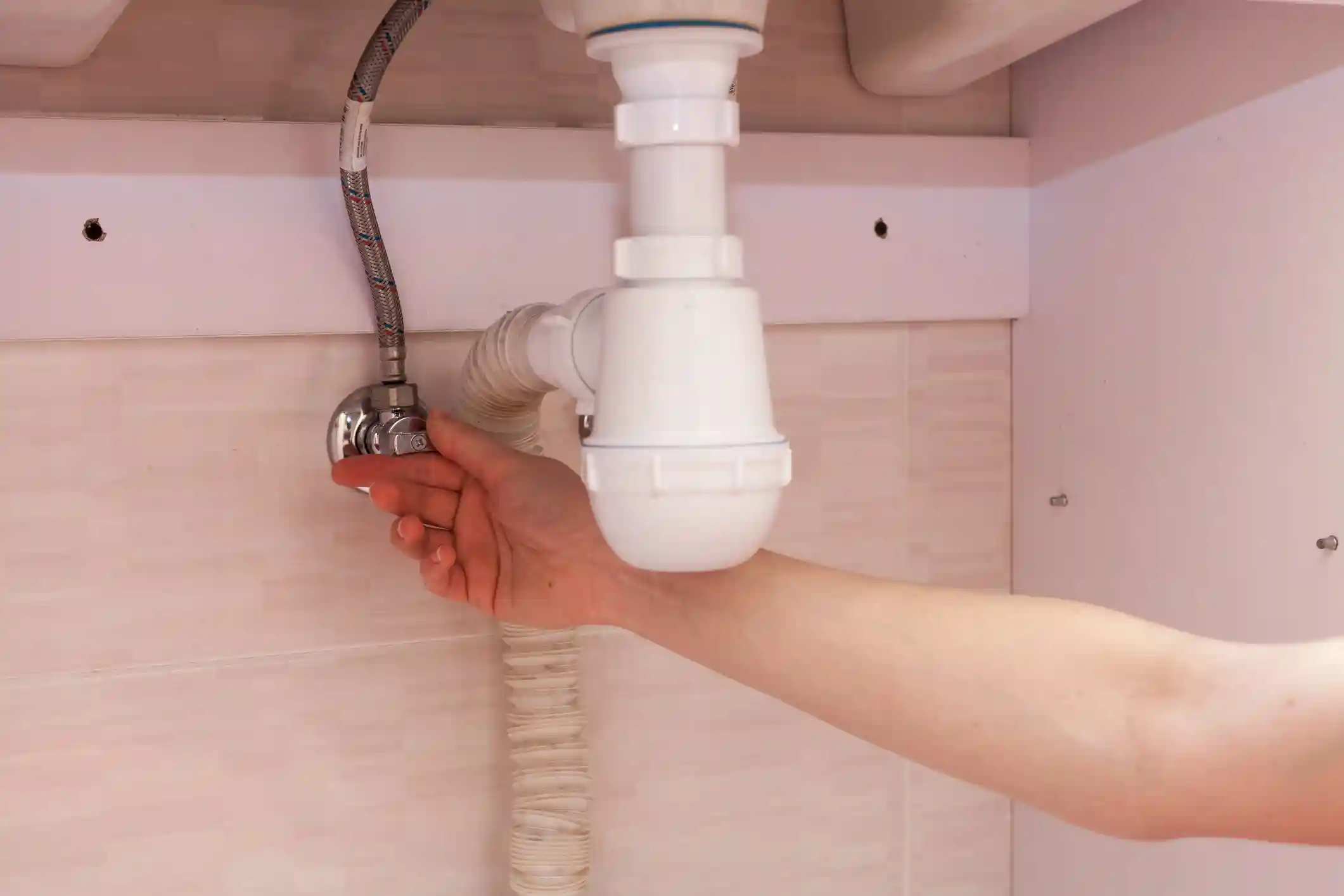 how to install a shut off valve for toilet​