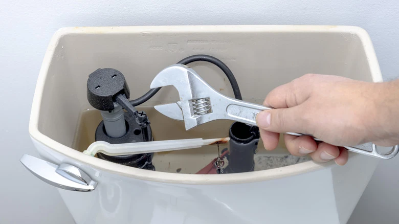 how to install toilet fill valve​