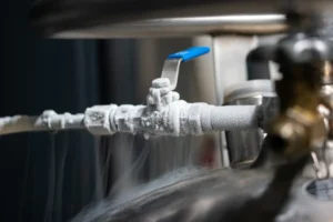 who to call for frozen pipes