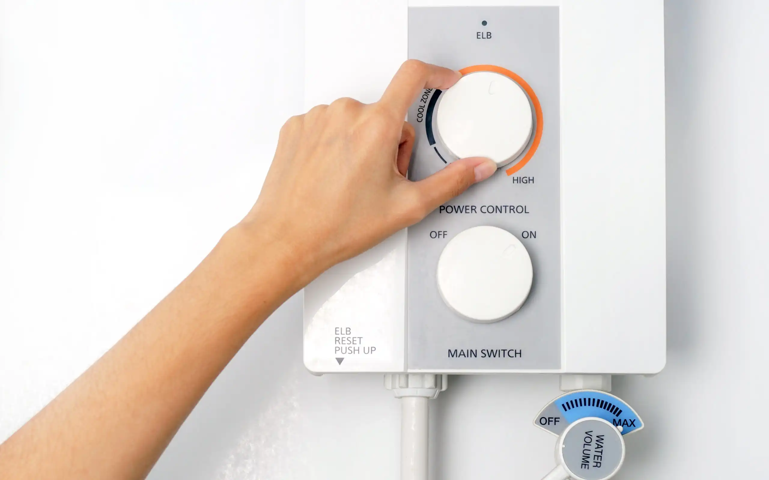 how much electricity does a hot water heater use