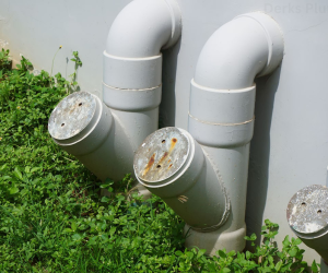 role of clean out in plumbing system