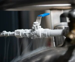 who to call for frozen pipes