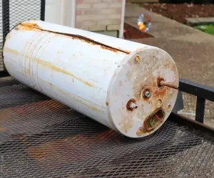 Can You Lay a Water Heater on Its Side?
