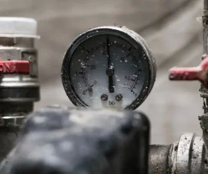 how to test a pressure switch on a well